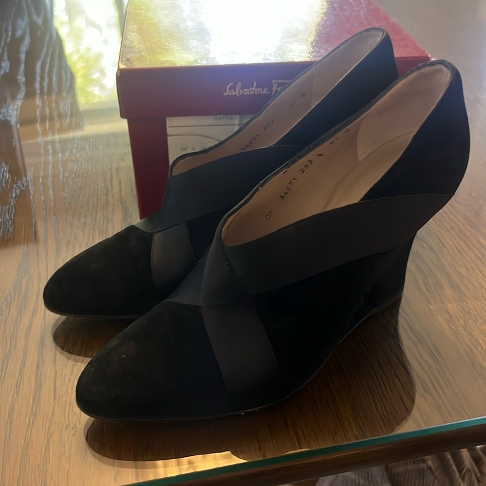 Salvatore Ferragamo size 6.5 suede black bootie pump.